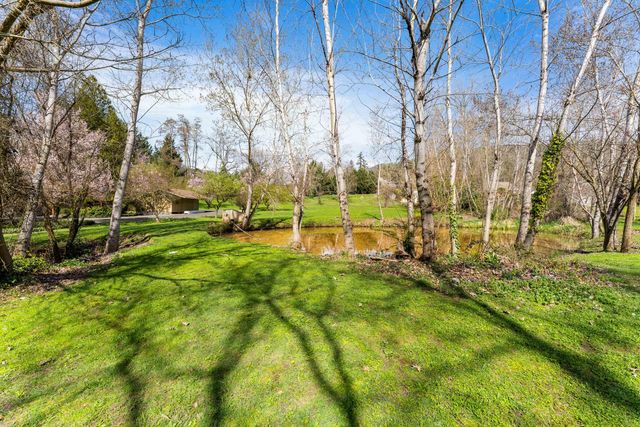 1345 NE 9th Street, Grants Pass, OR 97526