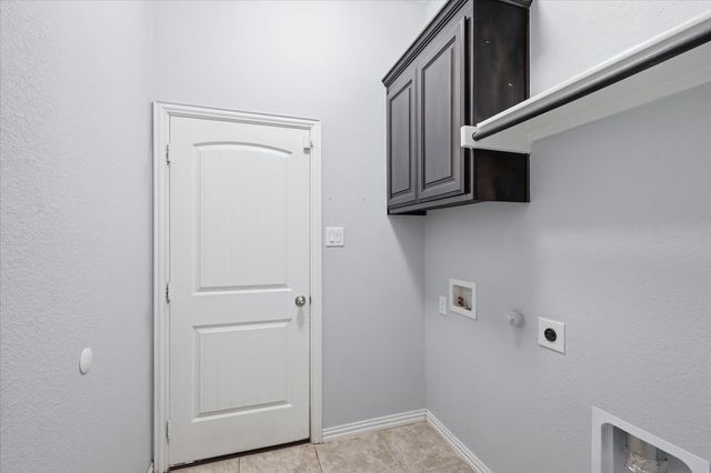 2716 Frontier Drive, Denton, TX 76210