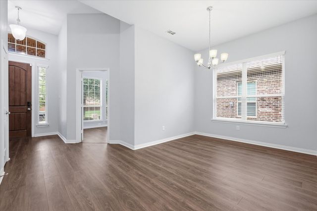 2716 Frontier Drive, Denton, TX 76210