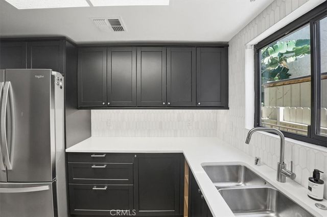 9960 Owensmouth Ave 21, Chatsworth, CA 91311