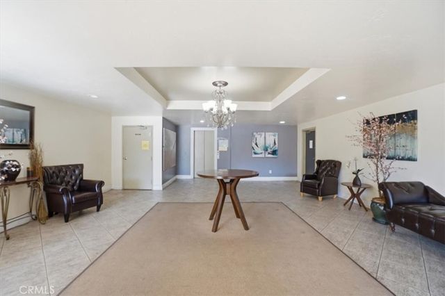 9960 Owensmouth Ave 21, Chatsworth, CA 91311