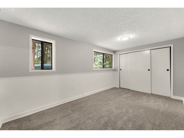 30921 Nw SPENCER Rd, La Center, WA 98629