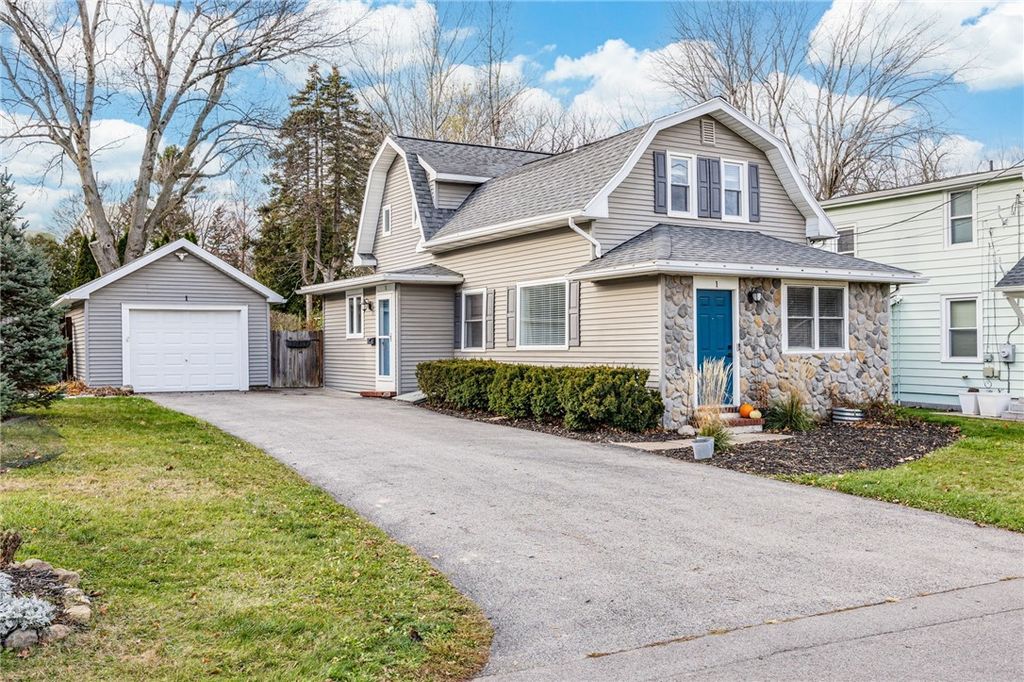 1 Monroe Street, Perinton, NY 14450