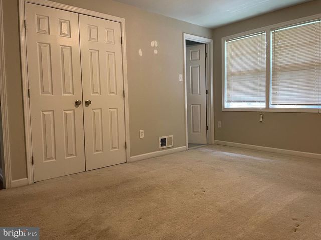 5611 DANIEL CIR, Waldorf, MD 20601