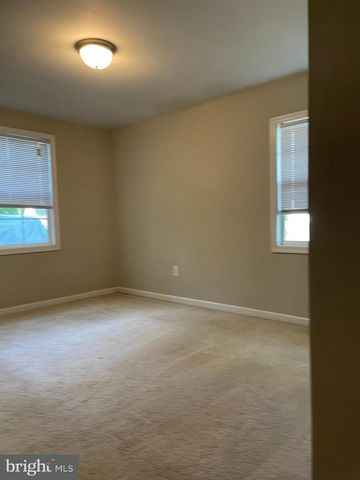 5611 DANIEL CIR, Waldorf, MD 20601