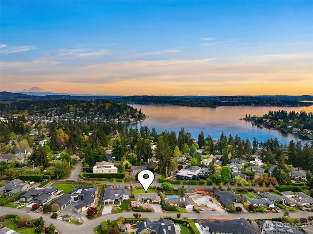 9359 Sunset Way, Bellevue, WA 98004