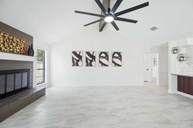 1819 Gaucho Circle, La Porte, TX 77571