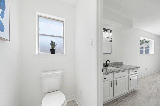 1819 Gaucho Circle, La Porte, TX 77571