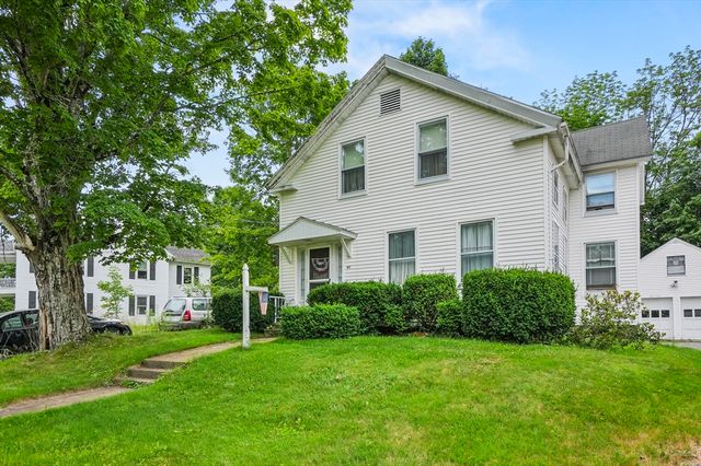 90 Common Street, Barre, MA 01005