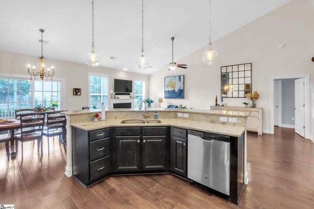 1 Kittery Drive, Greenville, SC 29615