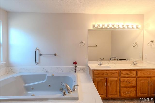 18933 Highway Y, Dixon, MO 65459