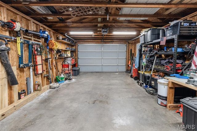 18933 Highway Y, Dixon, MO 65459