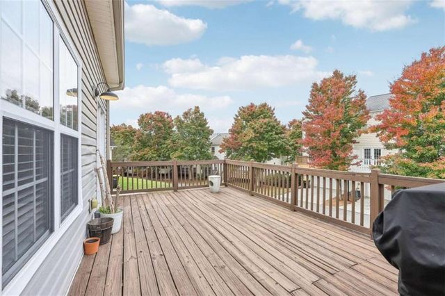 49 High Point Circle, Newnan, GA 30265