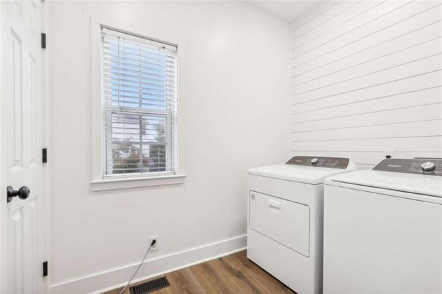 49 High Point Circle, Newnan, GA 30265