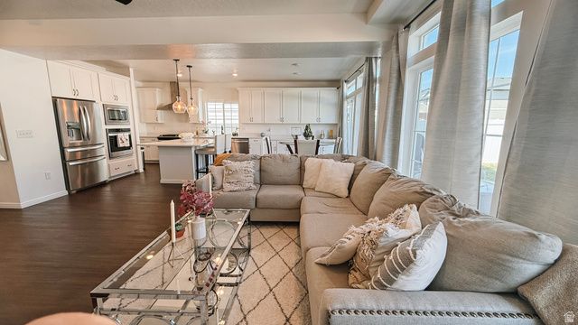 4106 W RED CLOVER DR, Lehi, UT 84048