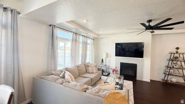 4106 W RED CLOVER DR, Lehi, UT 84048