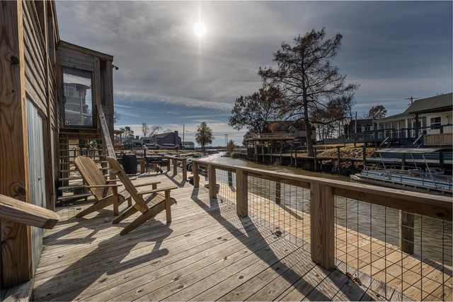 1155 HORSESHOE CIR, Hughes, AR 72348