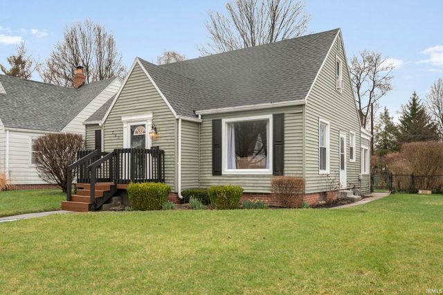 727 Marquette Avenue, South Bend, IN 46617