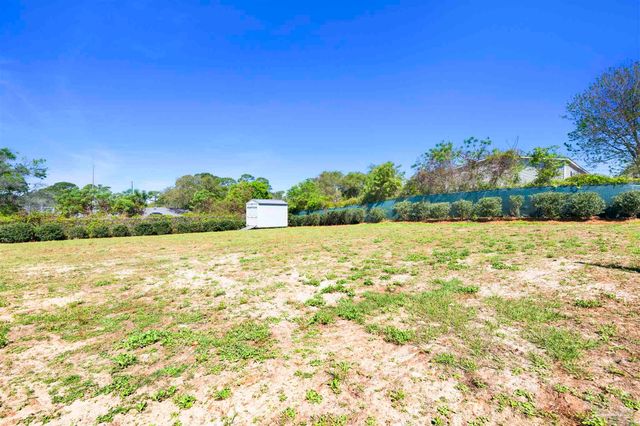 12850 Beckstrom Rd, Pensacola, FL 32507
