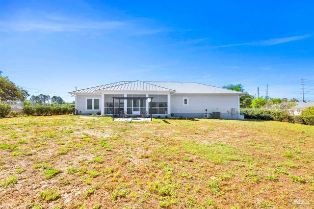 12850 Beckstrom Rd, Pensacola, FL 32507