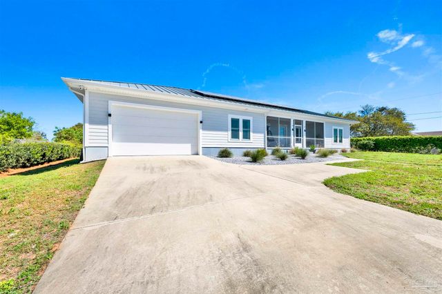 12850 Beckstrom Rd, Pensacola, FL 32507