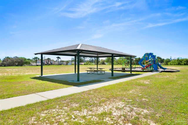 12850 Beckstrom Rd, Pensacola, FL 32507