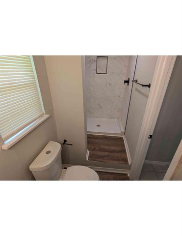 5207 Rue Street, Houston, TX 77033