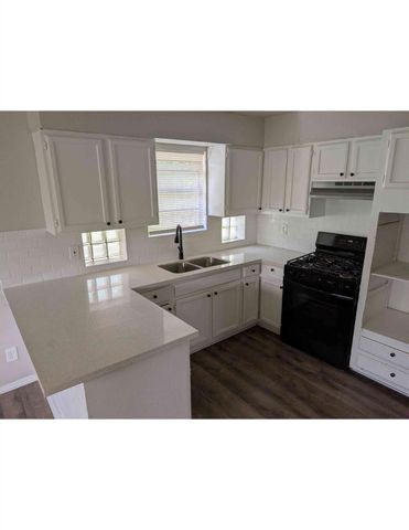 5207 Rue Street, Houston, TX 77033