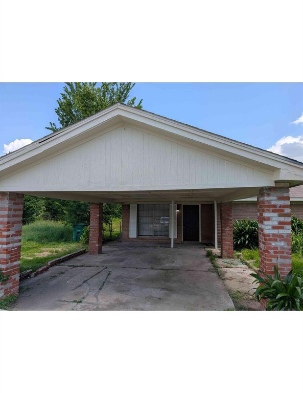 5207 Rue Street, Houston, TX 77033
