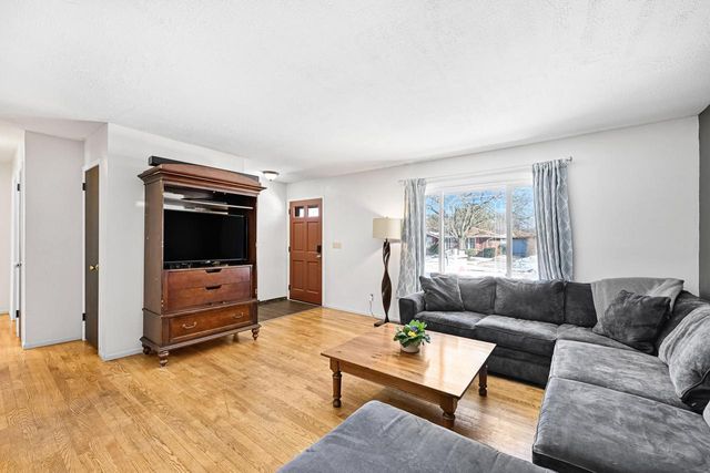 8363 N Ann STREET, Milwaukee, WI 53224