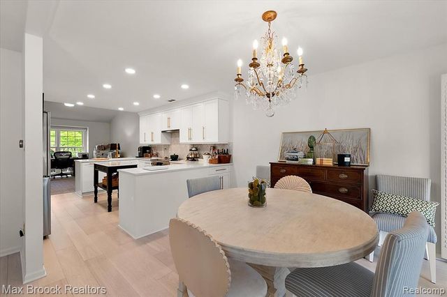 2478 Wildbrook Run, Bloomfield Hills, MI 48304
