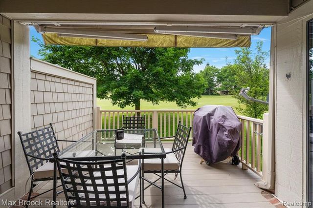 2478 Wildbrook Run, Bloomfield Hills, MI 48304