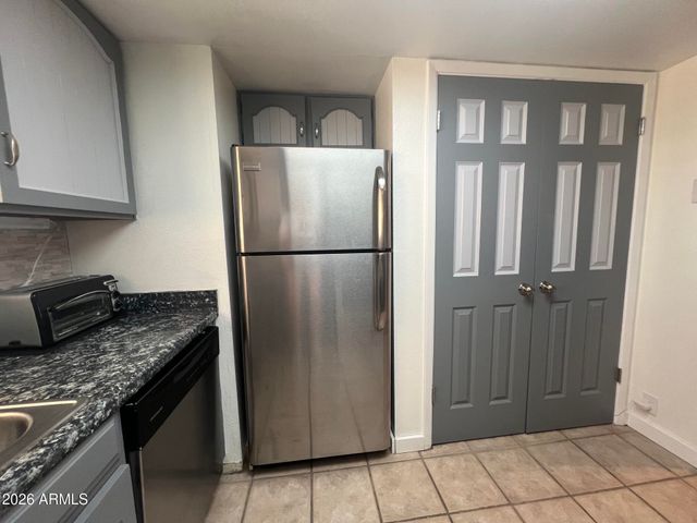 709 S Power Road 202, Mesa, AZ 85208