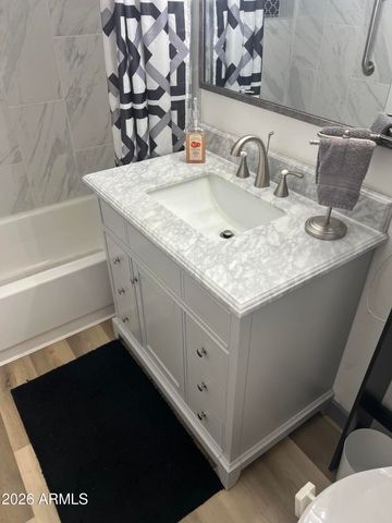 709 S Power Road 202, Mesa, AZ 85208