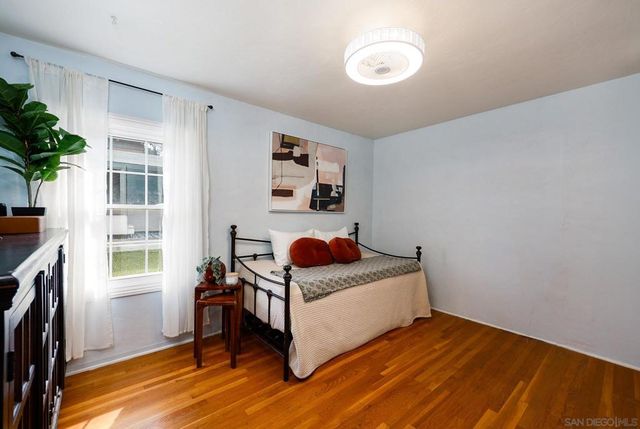 8845 Greenview Pl, Spring Valley, CA 91977