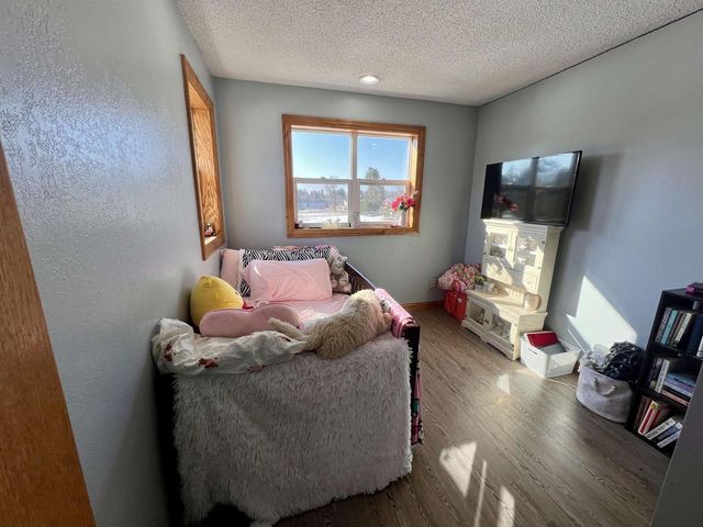 905 3RD AVENUE, Crivitz, WI 54114