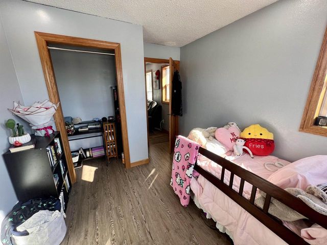 905 3RD AVENUE, Crivitz, WI 54114