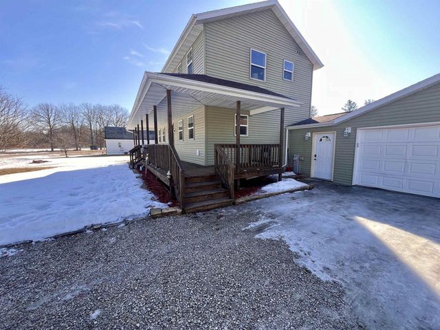 905 3RD AVENUE, Crivitz, WI 54114