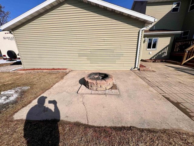 905 3RD AVENUE, Crivitz, WI 54114