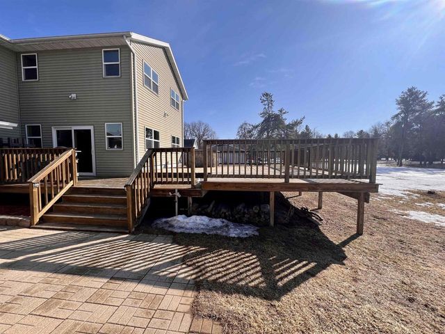 905 3RD AVENUE, Crivitz, WI 54114