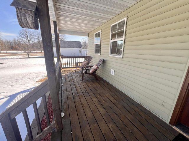 905 3RD AVENUE, Crivitz, WI 54114