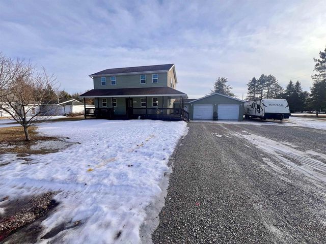 905 3RD AVENUE, Crivitz, WI 54114
