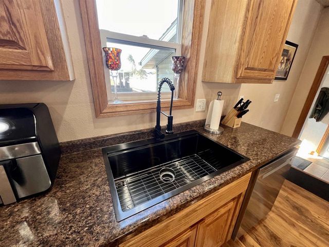 905 3RD AVENUE, Crivitz, WI 54114