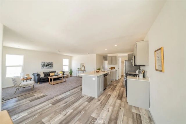 12550 Main Street 136, Hesperia, CA 92345