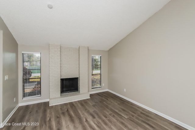 977 Beacon Street NW, Palm Bay, FL 32907