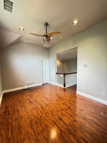 4712 Englishtown Drive, Arlington, TX 76016