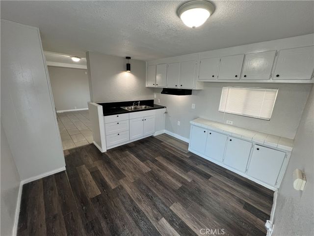 19260 Hinton Street, Hesperia, CA 92345