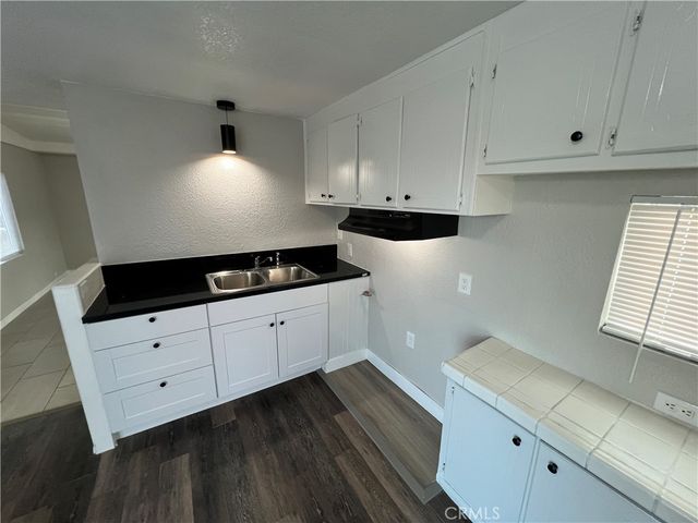 19260 Hinton Street, Hesperia, CA 92345