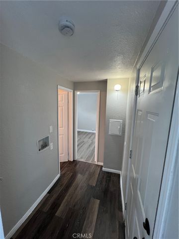 19260 Hinton Street, Hesperia, CA 92345