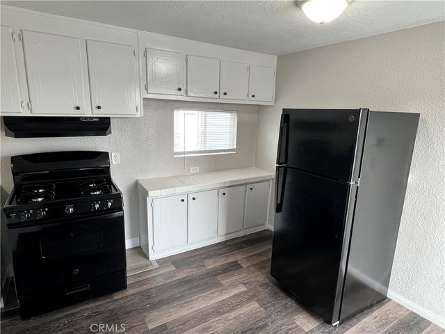 19260 Hinton Street, Hesperia, CA 92345